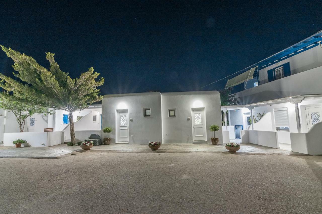 Flora'S Houses Mykonos Klouvas Екстер'єр фото