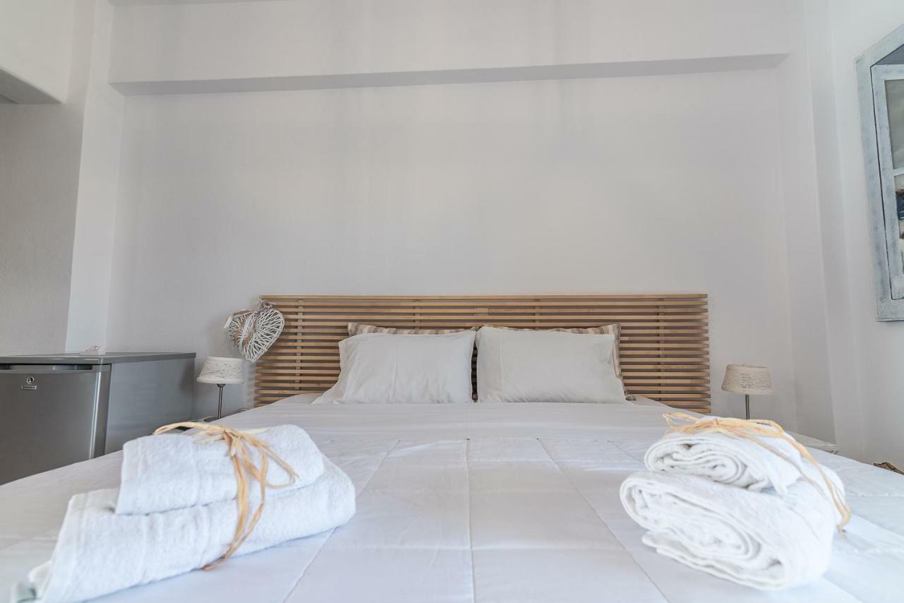 Flora'S Houses Mykonos Klouvas Екстер'єр фото